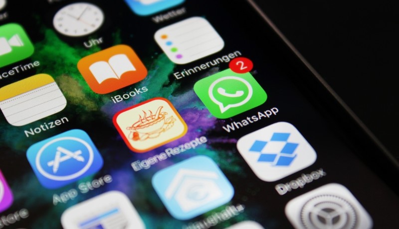 Cara Membalas Pesan WhatsApp Tanpa Terlihat Online