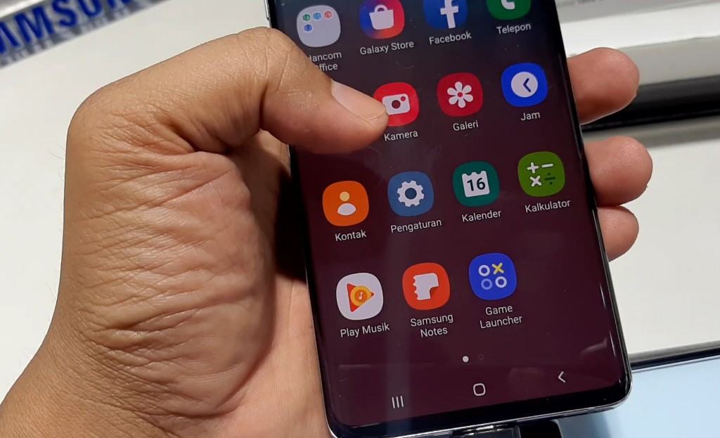 Cara Blokir Panggilan di Samsung Galaxy One UI