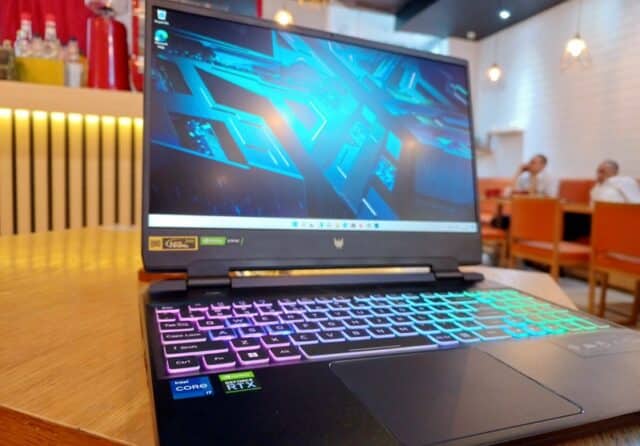 Acer Predator Helios 300 (2022) review